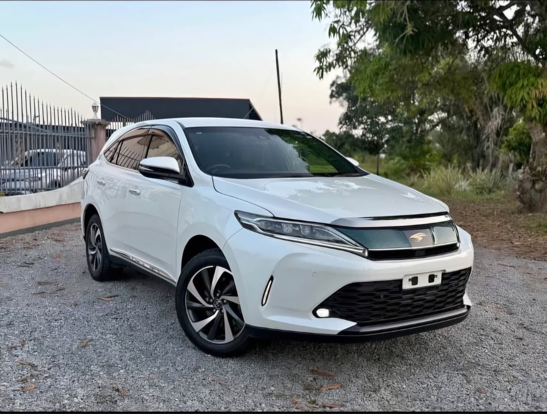 2017 Toyota Harrier